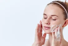 Sensitive Skin: Causes, Care, and Solutions for a Calm Complexion