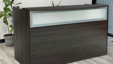 The Benefits of a Small Reception Desk for Small Offices